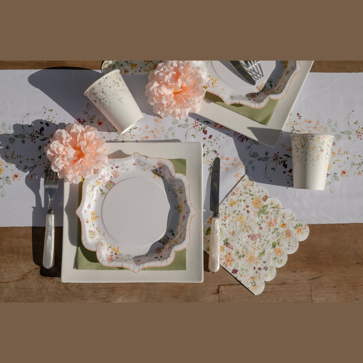 12 serviettes Herbier, fleurs des champs — vue 2