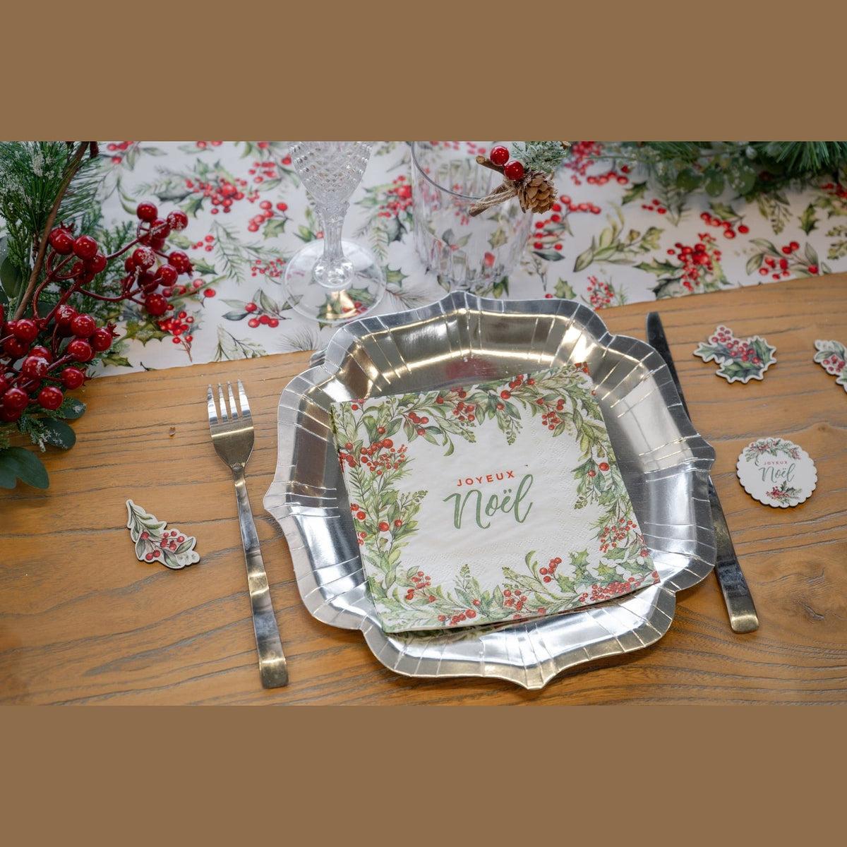 20 serviettes Joyeux Noël, couronne de houx — vue 2