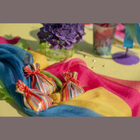 4 sachets Holi multicolores, 7,5 x 10 cm — vue 2