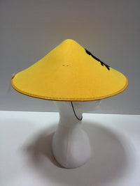 Chapeau chinois en feutrine jaune avec élastique — visuel 2