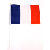 10 drapeaux tricolores 20 x 30 cm en tissu, hampe 40 cm — visuel 2