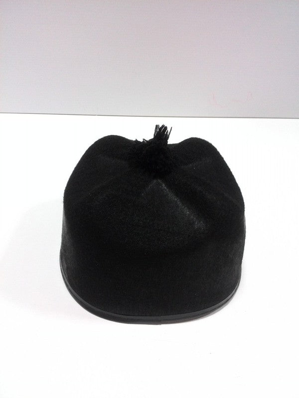 Barrette de curé en feutrine noire avec pompon — visuel 3