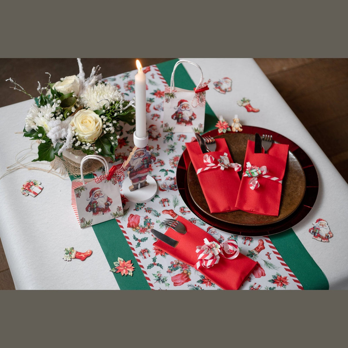 Chemin de table Père Noël, 2,5 m — vue 2