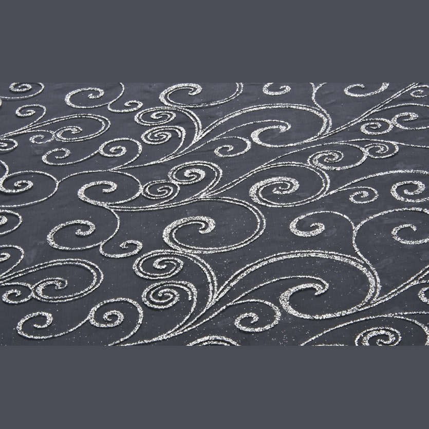 Chemin de table organza à arabesques, 5 m — Noir et argent