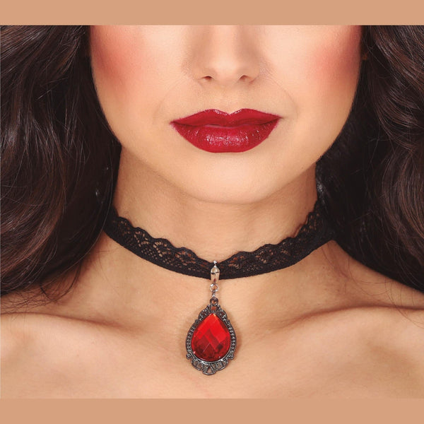 Collier ras de cou à pierre rouge