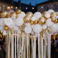 Kit guirlande 4 m avec ballons, pompons et éventails