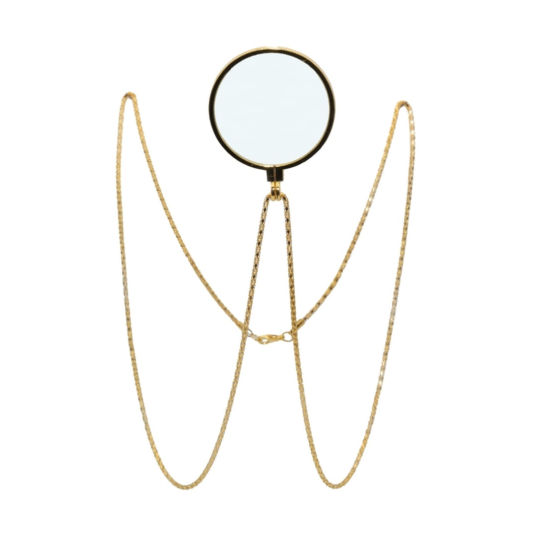 Monocle avec chaîne dorée