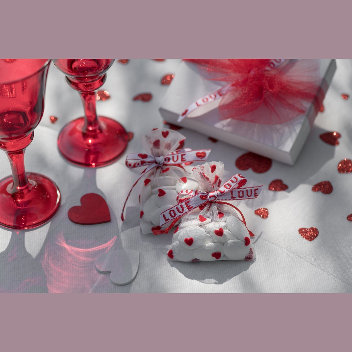 Ruban Love à cœurs rouges, 10 mm, 5 m — vue 2